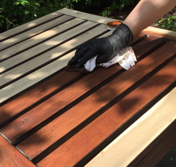 How To Restore Wooden Garden Furniture A Great Finish Can Be Achieved